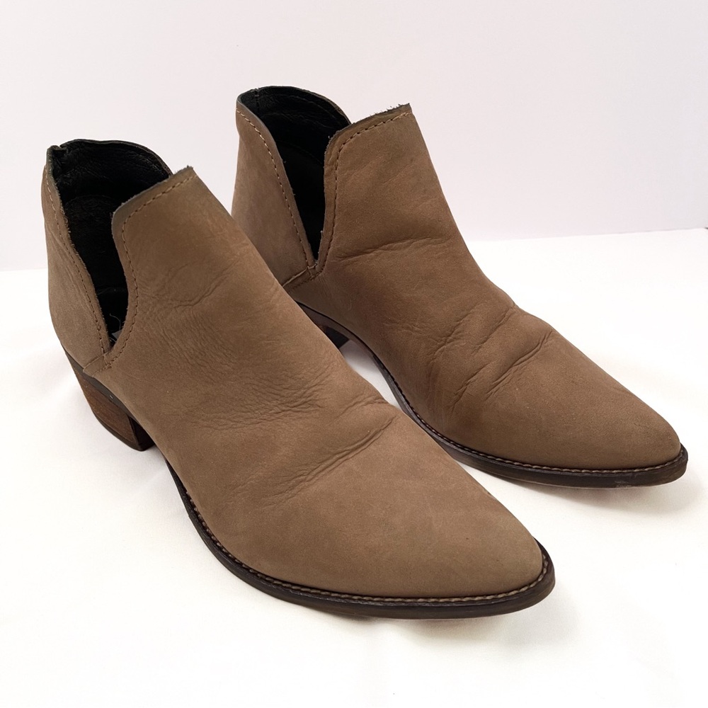 Steve Madden Austin Tan Leather Low Heel Ankle Boots Pointed Toe Size 9 Slip On